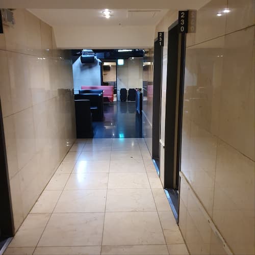 달리는토끼 복도 전경 1